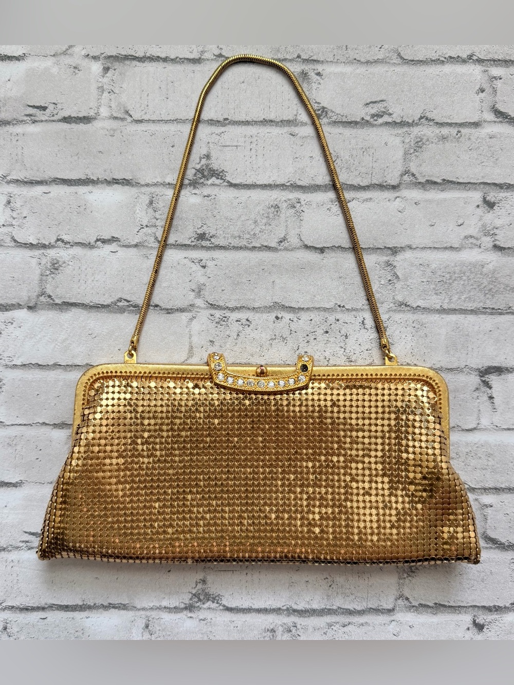 Vintage Atelier Münch Gold Mesh Evening Clutch with Crystal-Embellished Frame